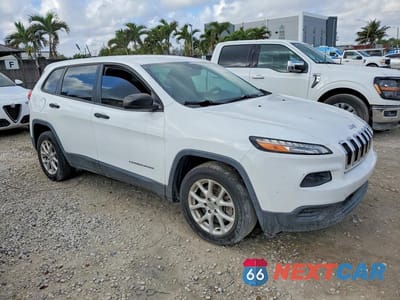 Czwarte zdjęcie samochodu z boku: 2014 JEEP CHEROKEE SPORT VIN:1C4PJLAB9EW222151 - miniatura