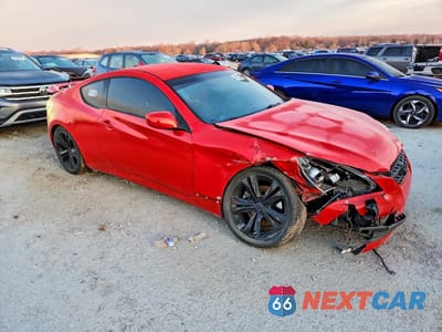 Czwarte zdjęcie samochodu z boku: 2010 HYUNDAI GENESIS COUPE 2.0T VIN:KMHHT6KD8AU003778 - miniatura