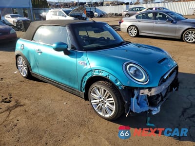 Czwarte zdjęcie samochodu z boku: 2020 MINI COOPER S VIN:WMWWJ5C08L3L85761 - miniatura