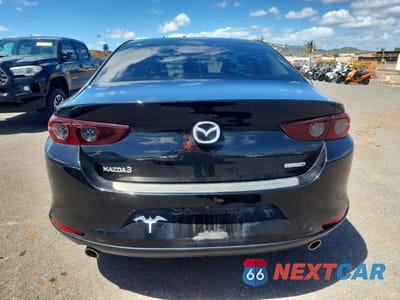 Zdjęcie 6 z 12 samochodu: 2021 MAZDA 3 VIN:3MZBPAA7XMM202771 - miniatura