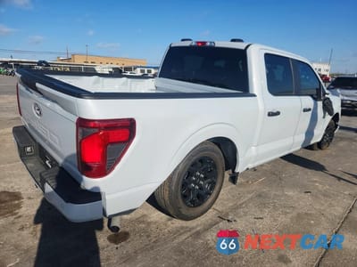 Trzecie zdjęcie samochodu z tyłu: 2025 FORD F150 STX VIN:1FTEW2KPXSKD55615 - miniatura