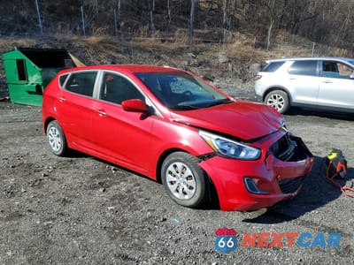 Czwarte zdjęcie samochodu z boku: 2017 HYUNDAI ACCENT SE VIN:KMHCT5AE7HU307774 - miniatura