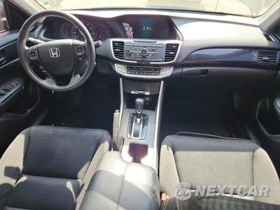 Zdjęcie 8 z 12 samochodu: 2015 HONDA ACCORD SPORT VIN:1HGCR2F56FA258352 - miniatura