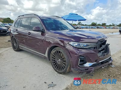 Czwarte zdjęcie samochodu z boku: 2021 BMW X7 ALPINA XB7 VIN:5UXCX6C18M9G66588 - miniatura