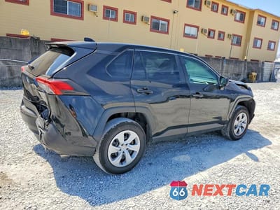 Trzecie zdjęcie samochodu z tyłu: 2024 TOYOTA RAV4 LE VIN:2T3F1RFV2RW444309 - miniatura