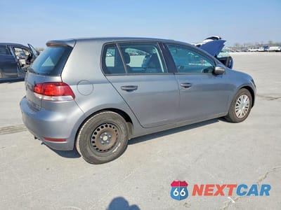 Trzecie zdjęcie samochodu z tyłu: 2013 VOLKSWAGEN GOLF VIN:WVWDB7AJ7DW128783 - miniatura