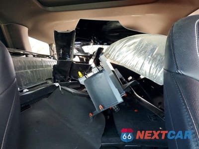 Zdjęcie 10 z 12 samochodu: 2024 FORD EXPLORER ST VIN:1FM5K8GC2RGA00225 - miniatura