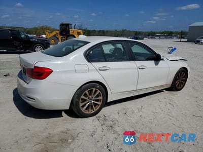 Trzecie zdjęcie samochodu z tyłu: 2018 BMW 320 I VIN:WBA8E1G56JNU93423 - miniatura
