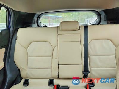 Zdjęcie 10 z 13 samochodu: 2019 INFINITI QX30 LUXE VIN:SJKCH5CP6KA010991 - miniatura