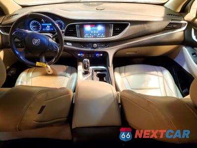 Zdjęcie 8 z 12 samochodu: 2020 BUICK ENCLAVE ESSENCE VIN:5GAERBKWXLJ117951 - miniatura