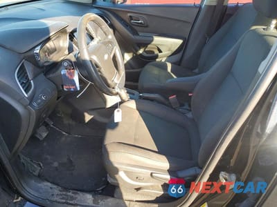 Zdjęcie 7 z 12 samochodu: 2017 CHEVROLET TRAX LS VIN:3GNCJNSB1HL286761 - miniatura