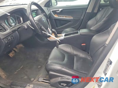 Zdjęcie 7 z 11 samochodu: 2016 VOLVO S60 PLATINUM VIN:LYV402FM6GB096544 - miniatura