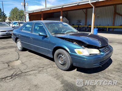 Czwarte zdjęcie samochodu z boku: 1998 TOYOTA CAMRY CE VIN:4T1BG22K6WU369361 - miniatura
