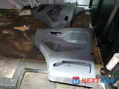 Zdjęcie 13 z 14 samochodu: 2017 FORD TRANSIT 250 DELIVERY VAN VIN:1FTYR1ZM9HKA99888 - miniatura