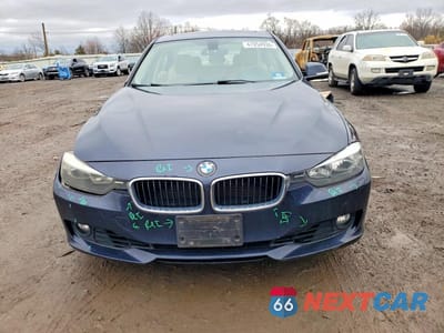 Piąte zdjęcie samochodu w środku: 2014 BMW 328 XI SULEV VIN:WBA3B5G55ENS10249 - miniatura
