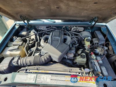 Zdjęcie 12 z 12 samochodu: 2000 FORD EXPLORER XLT VIN:1FMZU73E4YZA37339 - miniatura