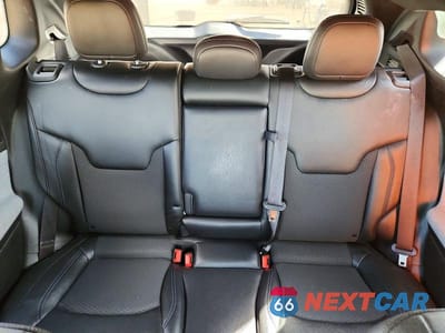 Zdjęcie 10 z 12 samochodu: 2024 JEEP COMPASS LATITUDE VIN:3C4NJDBN7RT607127 - miniatura