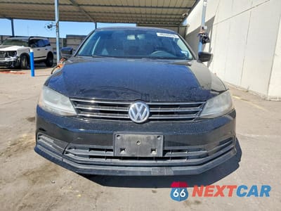 Piąte zdjęcie samochodu w środku: 2017 VOLKSWAGEN JETTA S VIN:3VW2B7AJ3HM366611 - miniatura