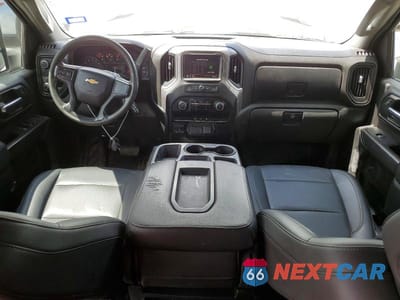 Zdjęcie 8 z 12 samochodu: 2020 CHEVROLET SILVERADO K2500 HEAVY DUTY VIN:1GC4YLE72LF136875 - miniatura