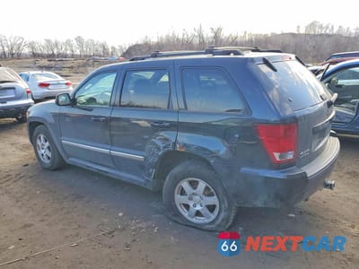 Drugie zdjęcie samochodu z przodu: 2010 JEEP GRAND CHEROKEE LAREDO VIN:1J4PR4GK0AC104159 - miniatura