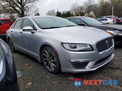 Czwarte zdjęcie samochodu z boku: 2019 LINCOLN MKZ RESERVE I VIN:3LN6L5C98KR632459 - miniatura