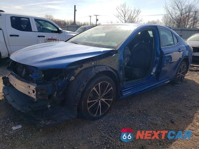 2020 TOYOTA CAMRY SE 4T1G11AK9LU326907 - główne zdjęcie licytacji z USA - miniatura