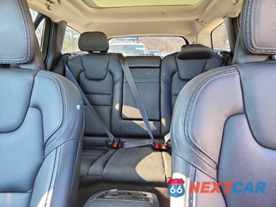 Zdjęcie 10 z 14 samochodu: 2020 VOLVO V60 CROSS COUNTRY T5 MOMENTUM VIN:YV4102WK6L1041236 - miniatura