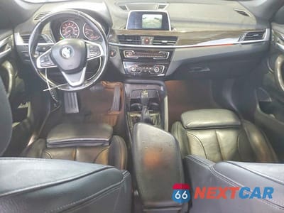 Zdjęcie 8 z 13 samochodu: 2018 BMW X1 XDRIVE28I VIN:WBXHT3C3XJ5K22635 - miniatura