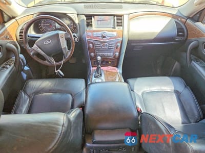 Zdjęcie 8 z 13 samochodu: 2016 INFINITI QX80 VIN:JN8AZ2NEXG9126838 - miniatura