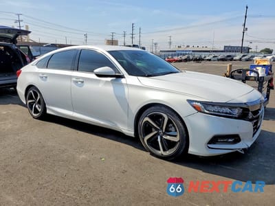 Czwarte zdjęcie samochodu z boku: 2019 HONDA ACCORD SPORT VIN:1HGCV1F35KA067021 - miniatura
