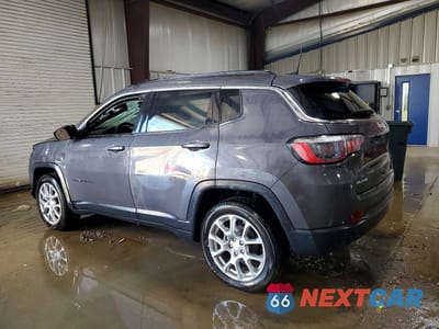 Drugie zdjęcie samochodu z przodu: 2024 JEEP COMPASS LATITUDE LUX VIN:3C4NJDFN0RT159663 - miniatura