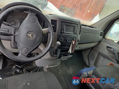 Zdjęcie 8 z 13 samochodu: 2016 MERCEDES-BENZ SPRINTER 2500 VIN:WD3BE7DD7GP299093 - miniatura