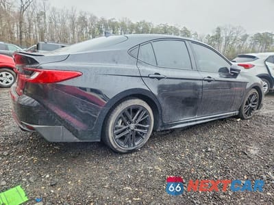 Trzecie zdjęcie samochodu z tyłu: 2025 TOYOTA CAMRY SE VIN:4T1DAACK6SU029785 - miniatura