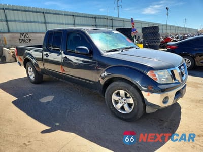 Czwarte zdjęcie samochodu z boku: 2010 NISSAN FRONTIER SE V6 VIN:1N6AD0FR2AC407796 - miniatura