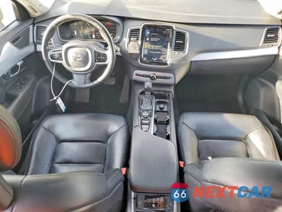 Zdjęcie 8 z 13 samochodu: 2018 VOLVO XC90 T5 VIN:YV4102CK5J1368325 - miniatura