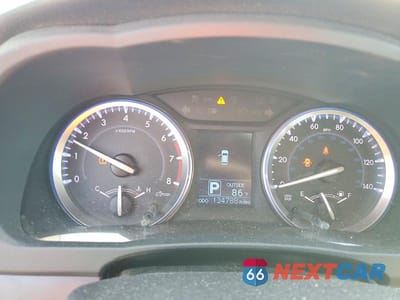 Zdjęcie 9 z 13 samochodu: 2016 TOYOTA HIGHLANDER LE PLUS VIN:5TDBKRFH8GS329721 - miniatura