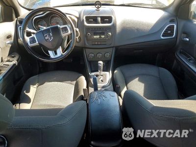 Zdjęcie 8 z 11 samochodu: 2012 DODGE AVENGER SXT VIN:1C3CDZCB6CN206812 - miniatura