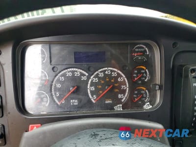 Zdjęcie 9 z 12 samochodu: 2022 FREIGHTLINER M2 106 MEDIUM DUTY VIN:1FVACWFC1NHNG3034 - miniatura