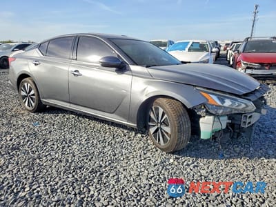 Czwarte zdjęcie samochodu z boku: 2019 NISSAN ALTIMA 2.5 SL VIN:1N4BL4EV2KC238600 - miniatura