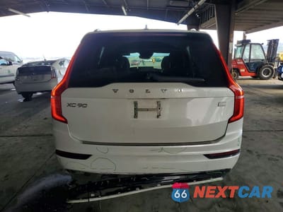 Zdjęcie 6 z 12 samochodu: 2022 VOLVO XC90 T8 RECHARGE R-DESIGN VIN:YV4BR0CM2N1810094 - miniatura