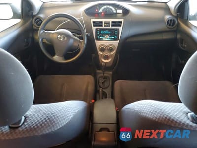 Zdjęcie 8 z 12 samochodu: 2007 TOYOTA YARIS BASE VIN:JTDBT923371055106 - miniatura