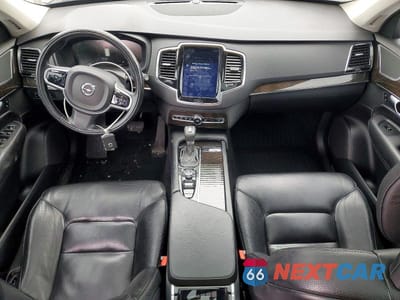Zdjęcie 8 z 13 samochodu: 2018 VOLVO XC90 T6 VIN:YV4A22PK7J1192981 - miniatura
