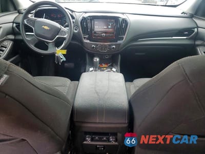 Zdjęcie 8 z 13 samochodu: 2018 CHEVROLET TRAVERSE LS VIN:1GNERFKW7JJ151159 - miniatura