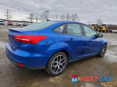 Trzecie zdjęcie samochodu z tyłu: 2018 FORD FOCUS SEL VIN:1FADP3H27JL254668 - miniatura