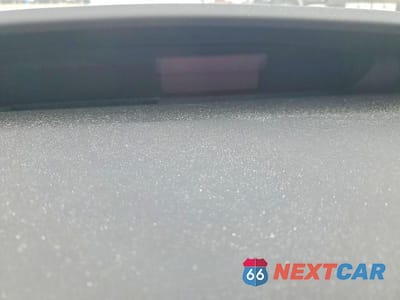 Zdjęcie 9 z 12 samochodu: 2015 TOYOTA PRIUS TWO VIN:JTDKN3DU9F0472330 - miniatura