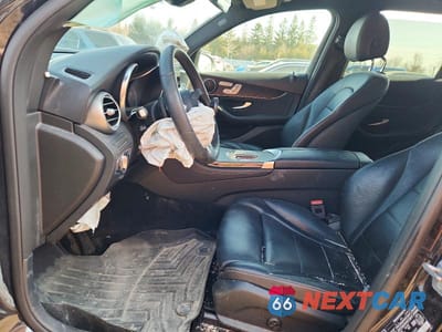 Zdjęcie 7 z 13 samochodu: 2020 MERCEDES-BENZ GLC 300 4MATIC VIN:W1N0G8EB5LV232484 - miniatura