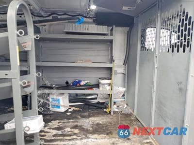 Zdjęcie 11 z 12 samochodu: 2020 FORD TRANSIT 150 UTILITY / SERVICE VAN VIN:1FTYE1Y88LKA15200 - miniatura