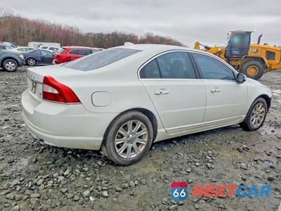 Trzecie zdjęcie samochodu z tyłu: 2010 VOLVO S80 3.2 VIN:YV1960AS1A1130722 - miniatura