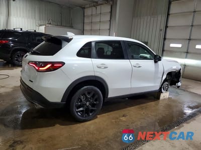 Trzecie zdjęcie samochodu z tyłu: 2023 HONDA HR-V SPORT VIN:3CZRZ2H59PM721587 - miniatura