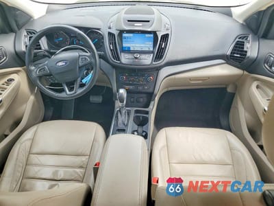 Zdjęcie 8 z 12 samochodu: 2018 FORD ESCAPE SEL VIN:1FMCU0HD0JUA03611 - miniatura